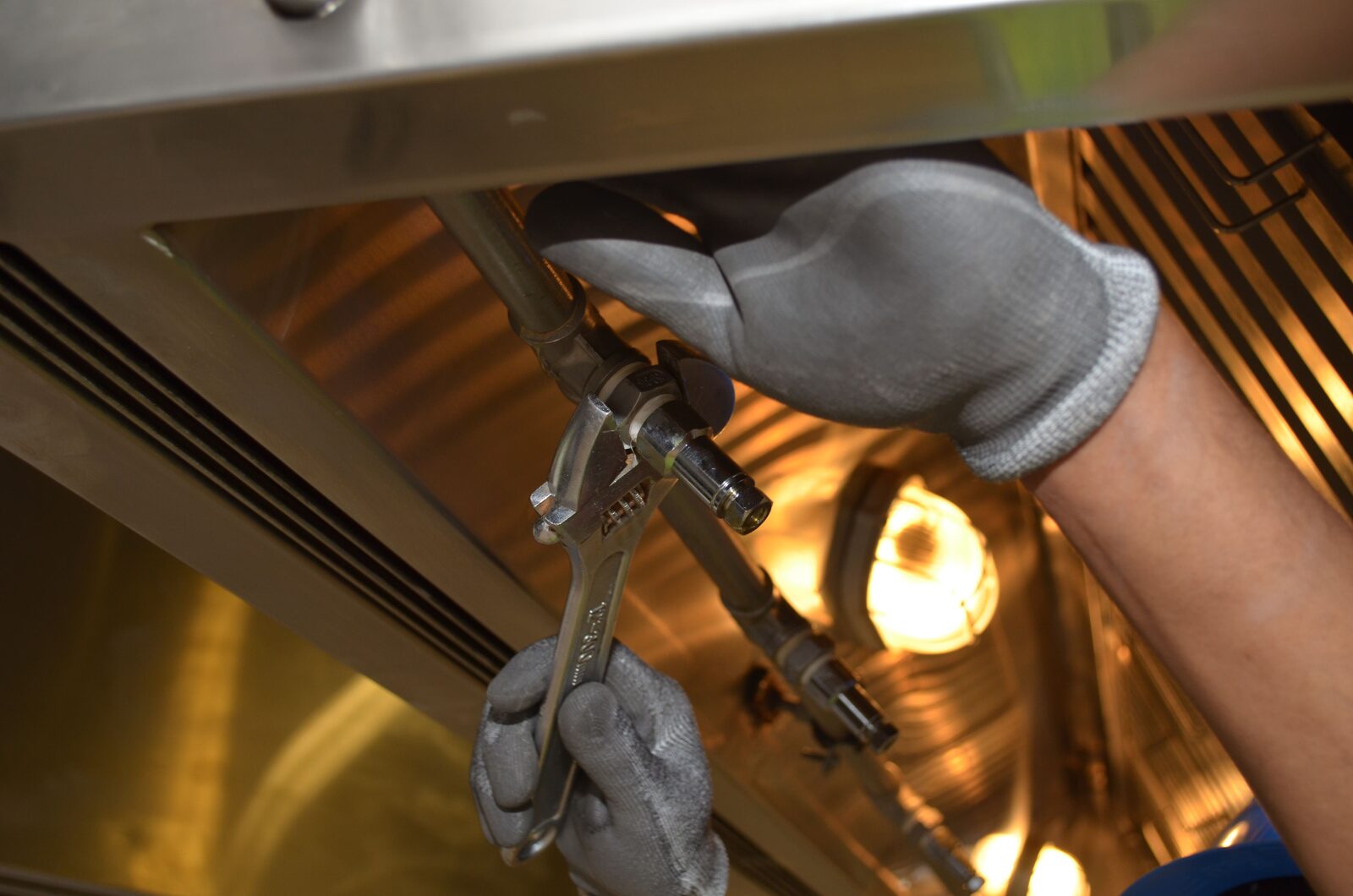 Pipework replacement — commercial kitchen